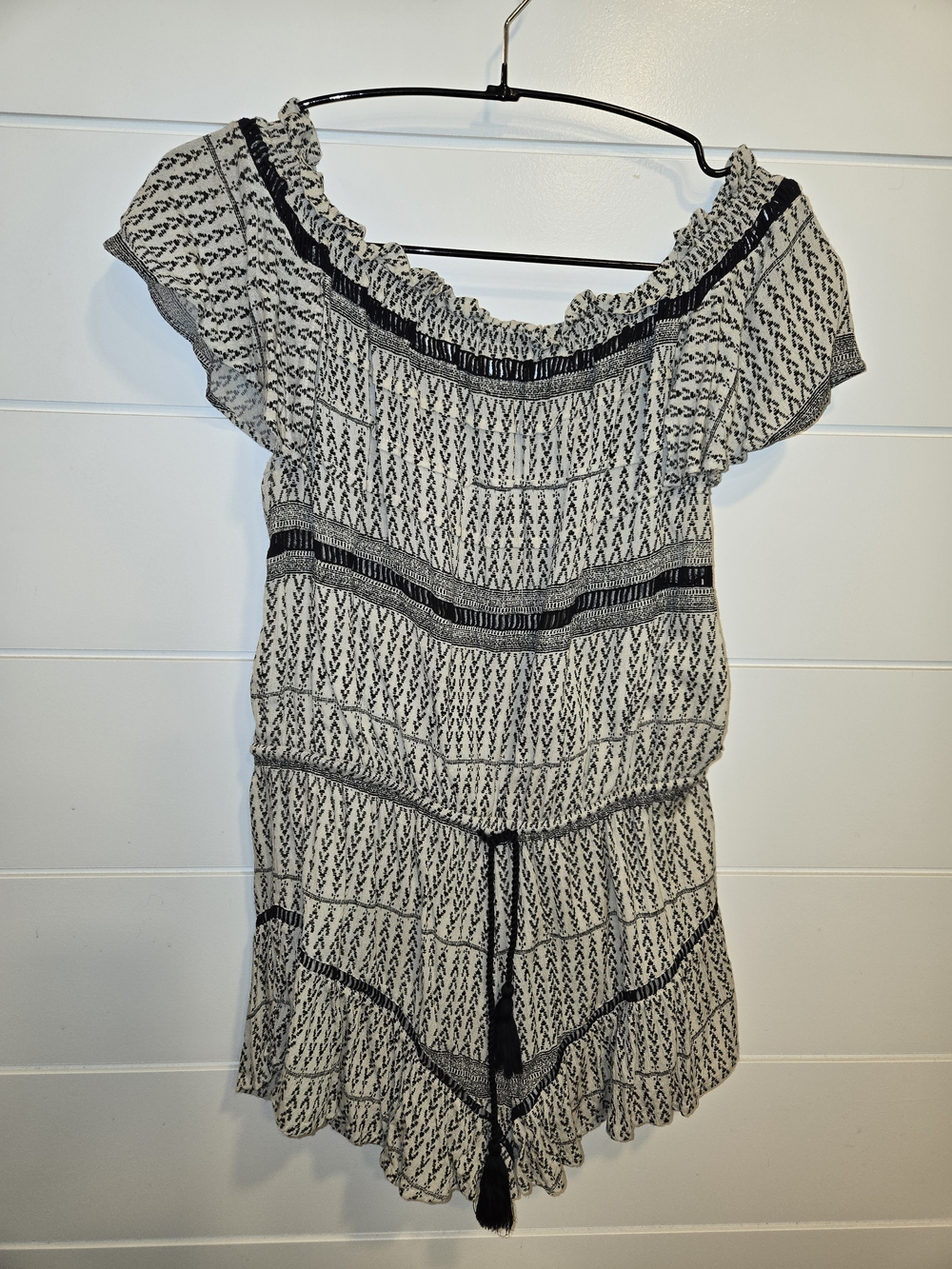 Rip Curl Black and White Patterned Off-Shoulder Romper